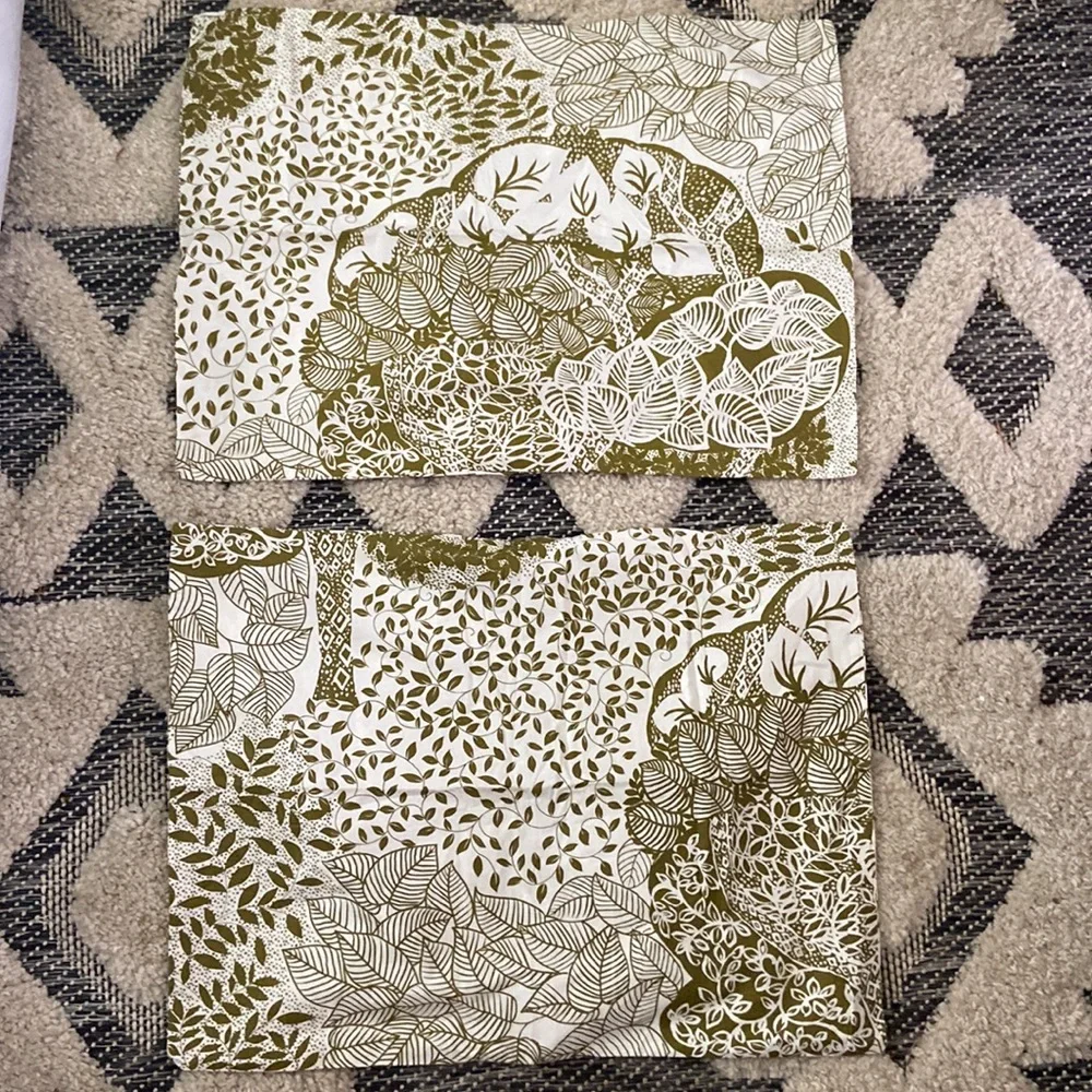 Crate&Barrel Duvet Cover and Shams Set Olive Green Trees and Leaves.